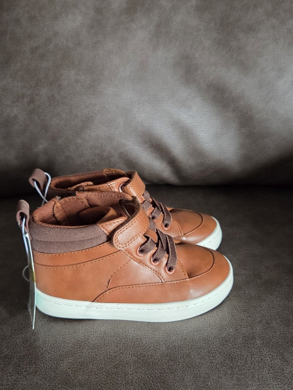 Cat & Jack boys brown boots/Size: 8 Toddler